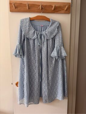 Vintage Light Blue Lace Tie-Front Robe with Ruffled Sleeves
